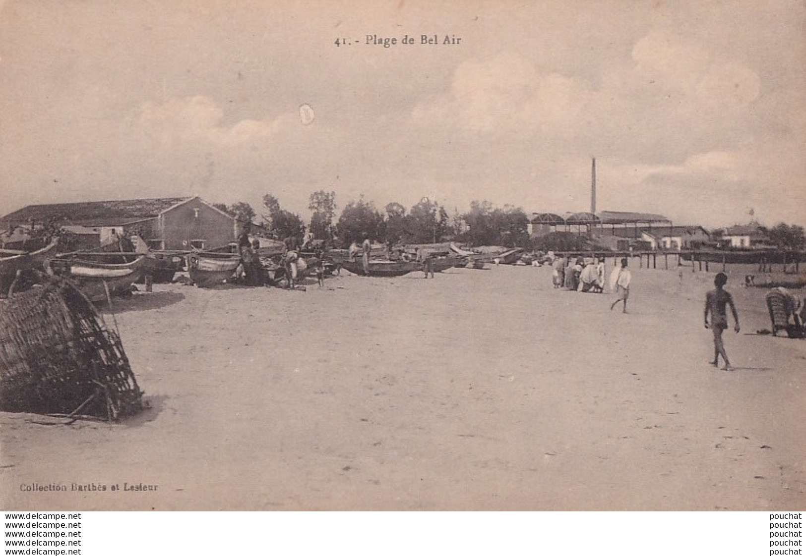 L13- GUINEE - PLAGE DE BEL AIR  - ANIMEE - ( 2 SCANS ) - Guinée