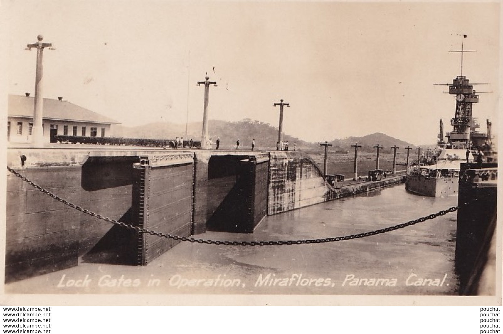 L22- LOCK GATES IN  OPERATION , MIRAFLORES PANAMA CANAL - CARTE PHOTO KODAK PANAMA LTD - PANAMA R.P. - ( 2 SCANS ) - Panamá