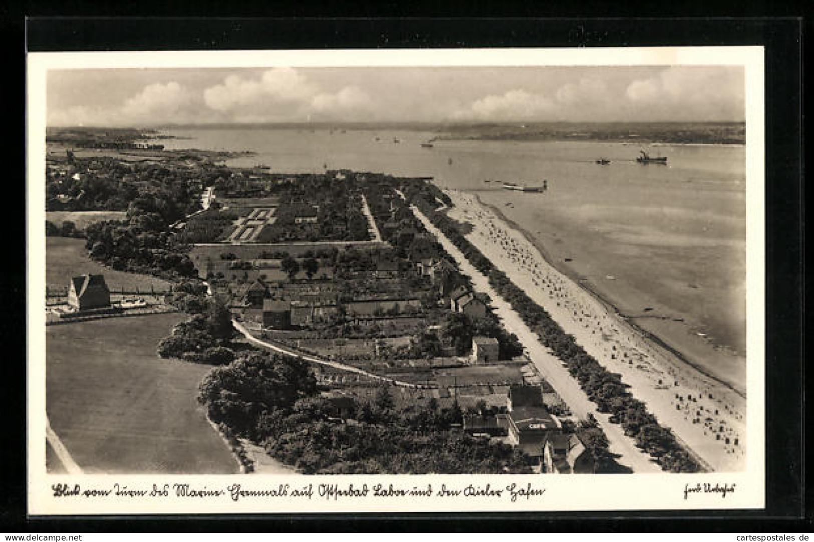 AK Laboe, Blick Vom Turm Des Marine-Ehrenmals Auf Ortschaft Und Kieler Hafen  - Laboe