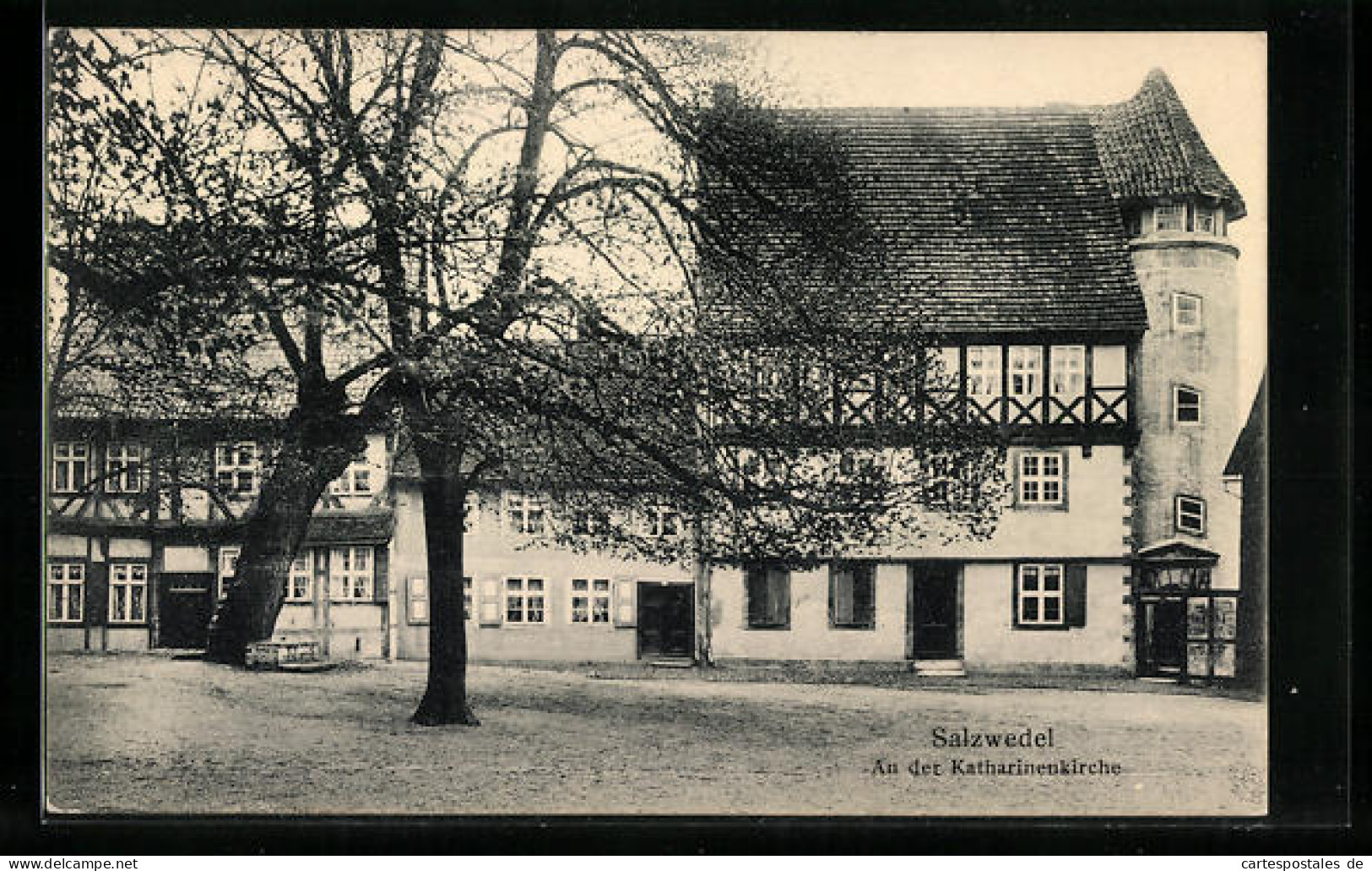 AK Salzwedel, Partie Vor Der Katharinenkirche  - Salzwedel