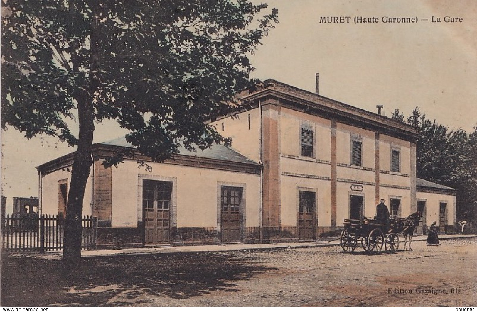 A22-31) MURET - HAUTE GARONNE - LA GARE - ANIMATION -   COLORISEE - EN 1912 -  2 SCANS  - Muret