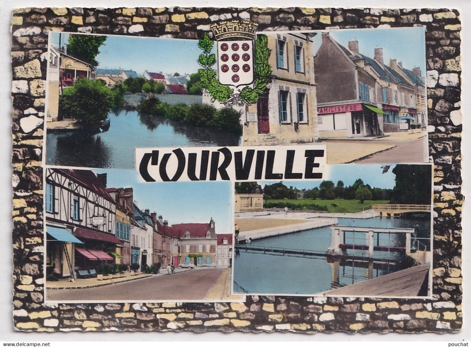 I9-28) COURVILLE - L ' EURE - LA PLACE DE LA MAIRIE - LA PISCINE - EN 1964 - ( 2 SCANS ) - Courville