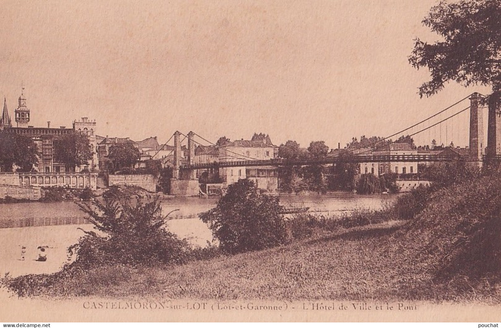 I10-47) CASTELMORON SUR LOT - L ' HOTEL DE VILLE ET LE PONT - ( 2 SCANS ) - Castelmoron