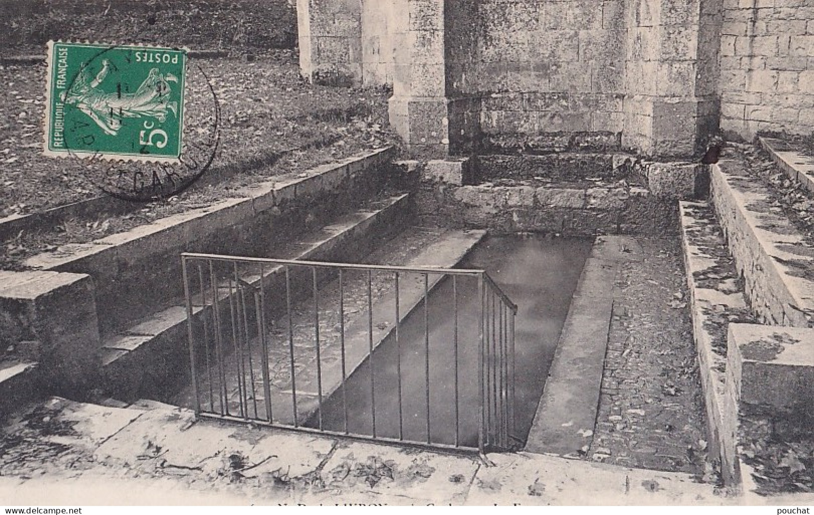 I33-82) NOTRE DAME DE LIVRON , PRES   CAYLUS - LA FONTAINE - EN  1912  - Caylus