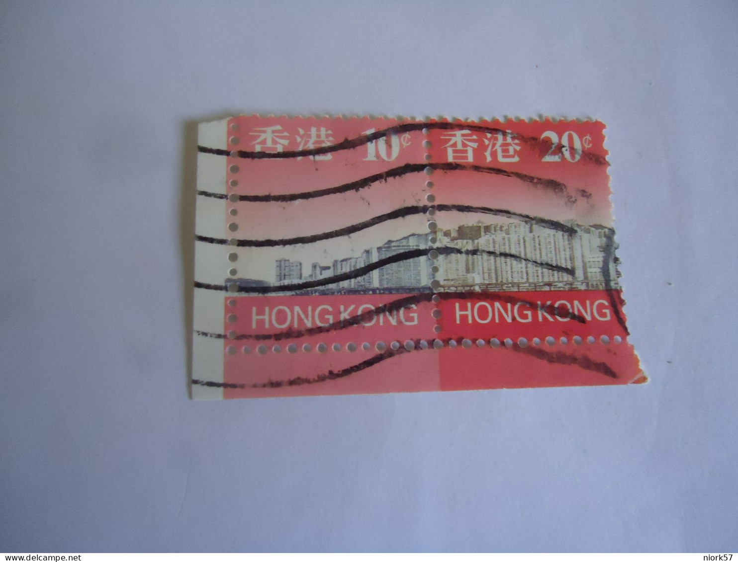 HONG  KONG  USED  STAMPS  PAIR BUILDING - Other & Unclassified