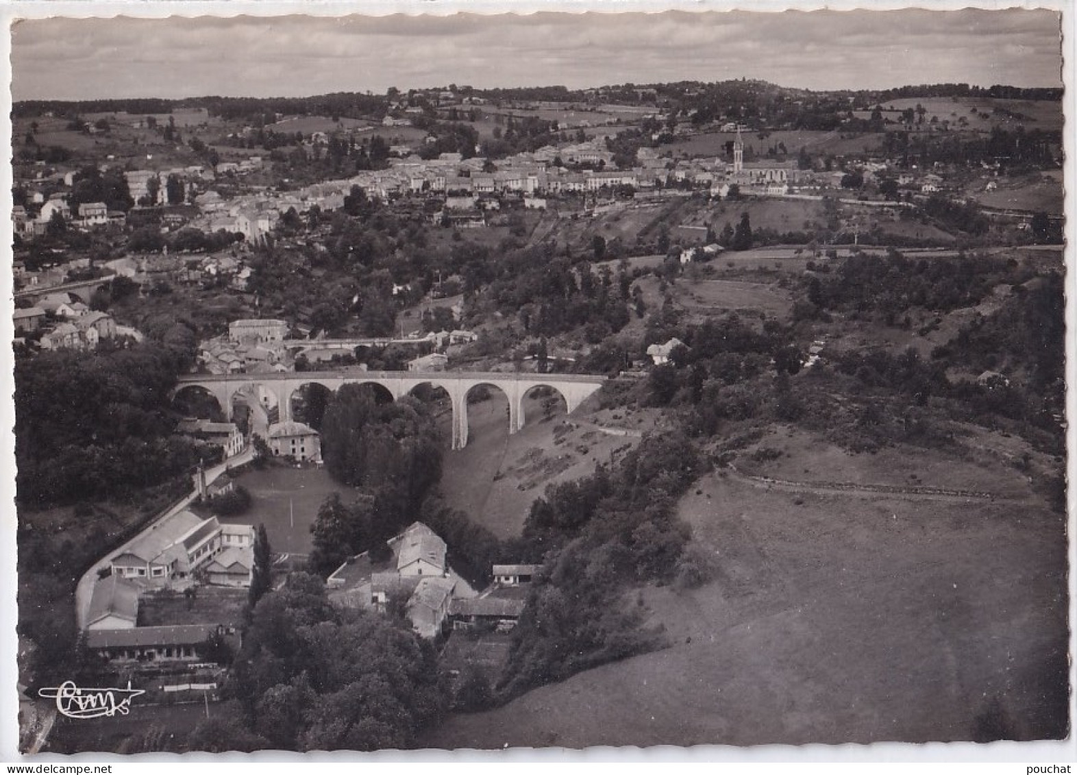 A8-24) NONTRON - DORDOGNE - VUE PANORAMIQUE AERIENNE ET LE VIADUC  - ( 2 SCANS ) - Nontron