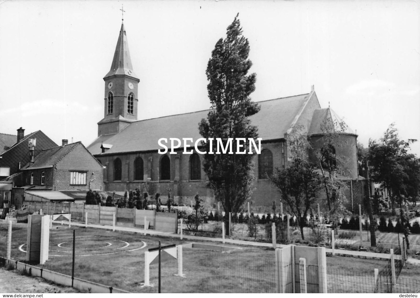 Kerk Speelplaats - Gullegem - Wevelgem