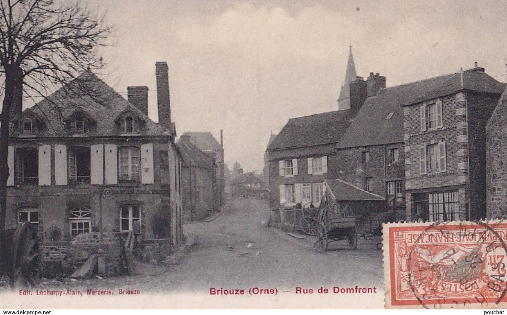 A24-61) BRIOUZE - ORNE - RUE DE DOMFRONT - EN 1926 - Briouze