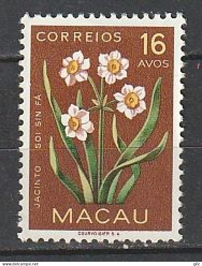 MACAO 367* Fleur, Jacinthe (trace De Charniere) 1953 - Neufs