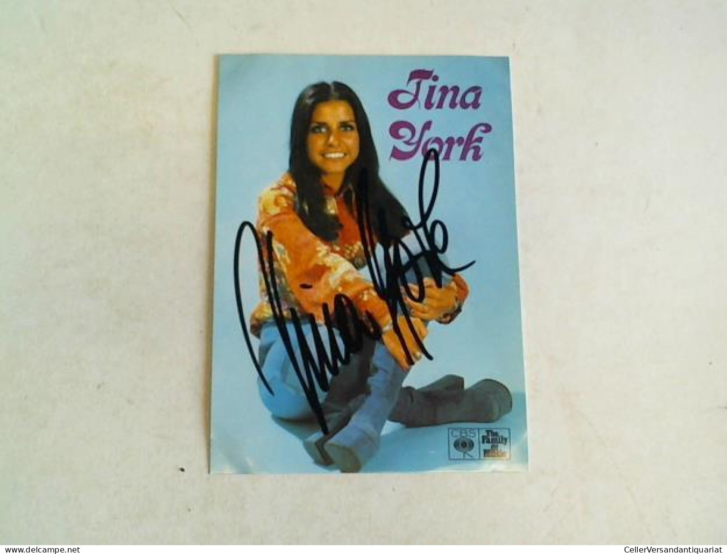 Autogrammkarte Mit Original Signatur Von York, Tina - Non Classés