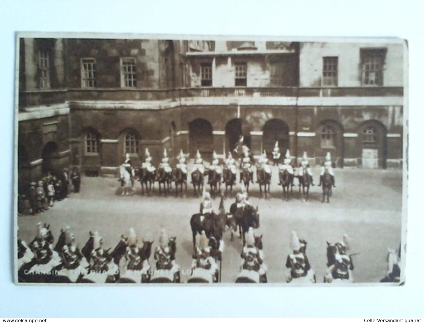 Postkarte: Changing The Guard, Whitehall, London Von London - Non Classés