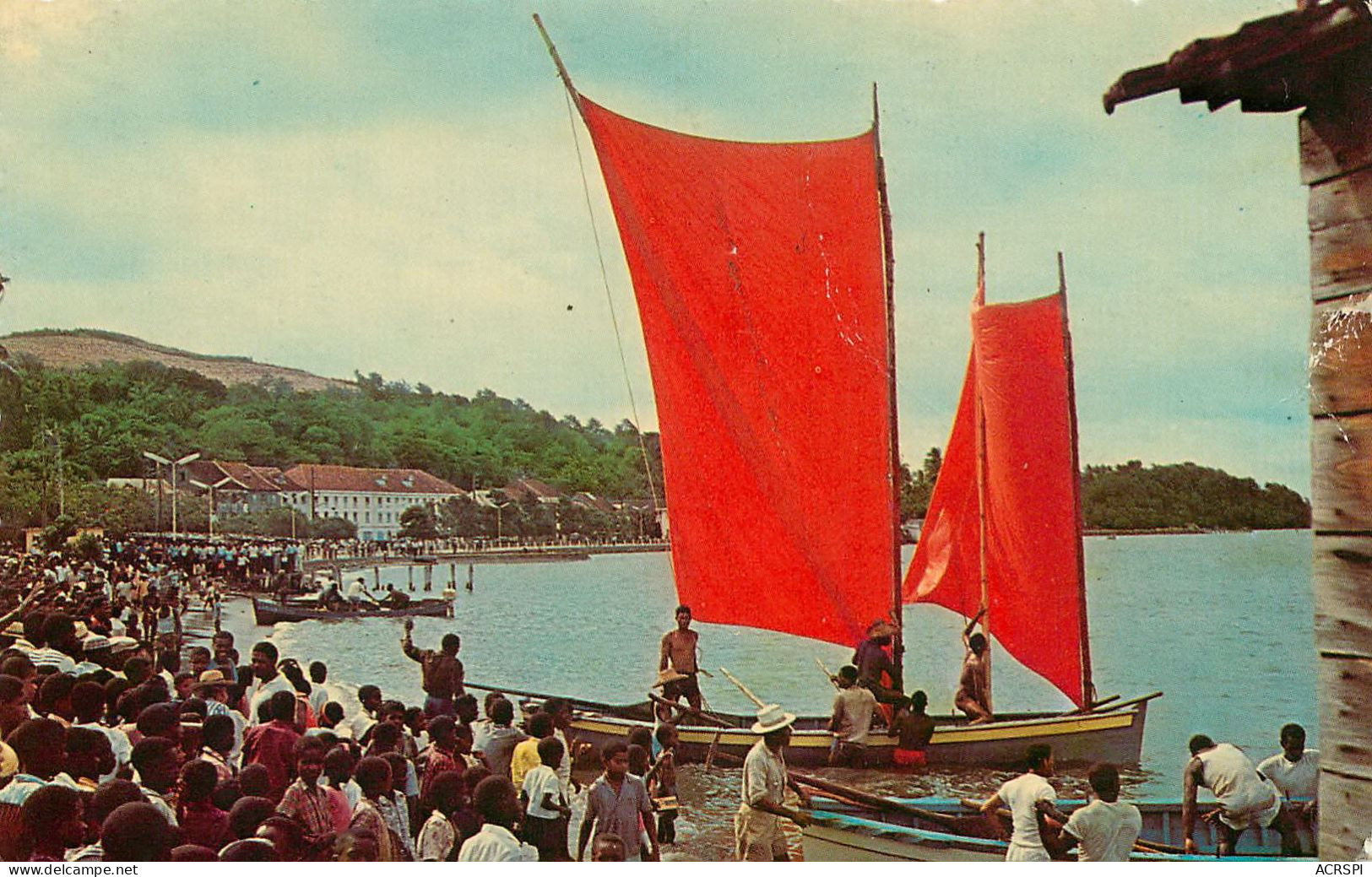 Martinique  TRINITE Course Des Canoes Gommiers  (scan Recto-verso) KEVREN0168 - La Trinite