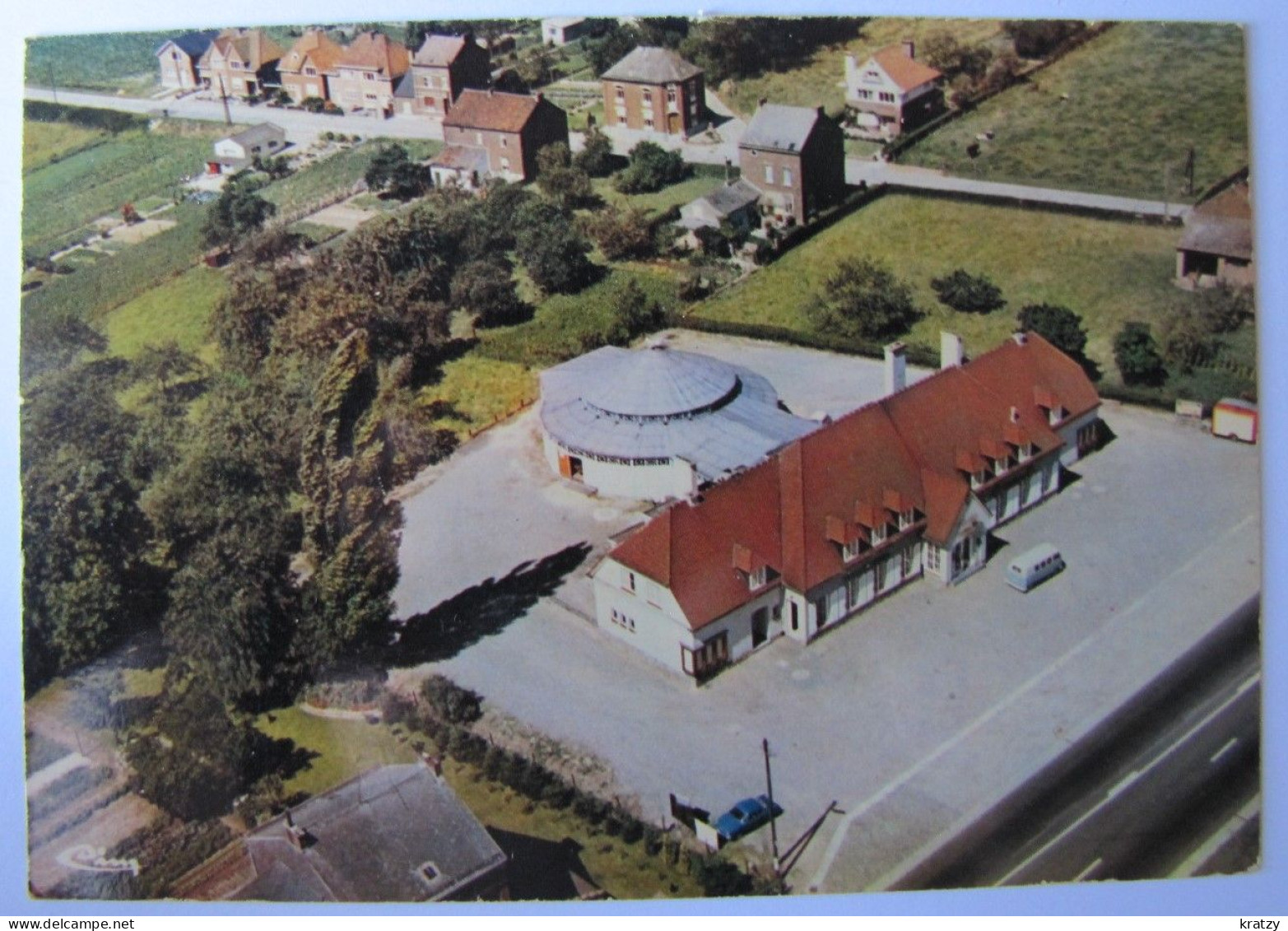 BELGIQUE - BRABANT WALLON - MONT-SAINT-GUIBERT - CORBAIS - Dancing Palace - Mont-Saint-Guibert