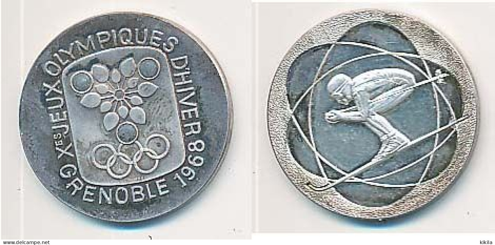 Médaille Argent  34mm Emblème (Excoffon) Des Xèmes Jeux Olympiques D'Hiver De GRENOBLE 1968  Ski Alpin Descendeur - Uniformes Recordatorios & Misc