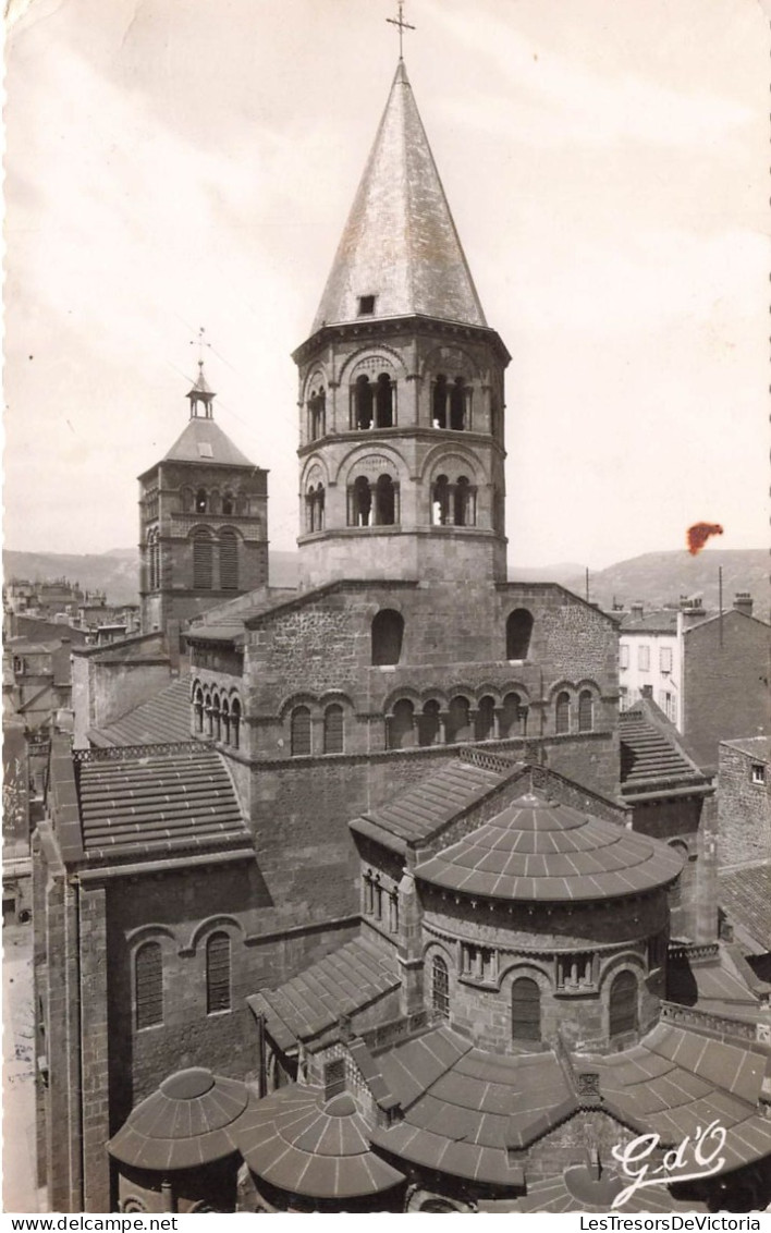 FRANCE - L'Auvergne - Clermont Ferrand - Vue Sur L'église Notre Dame De Port (XIIe S) - Carte Postale Ancienne - Clermont Ferrand