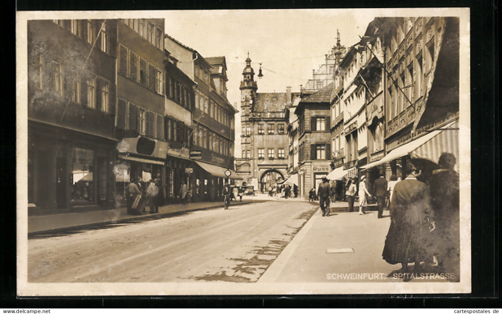 AK Schweinfurt, Spitalstrasse Mit Blick Zum Tor  - Schweinfurt