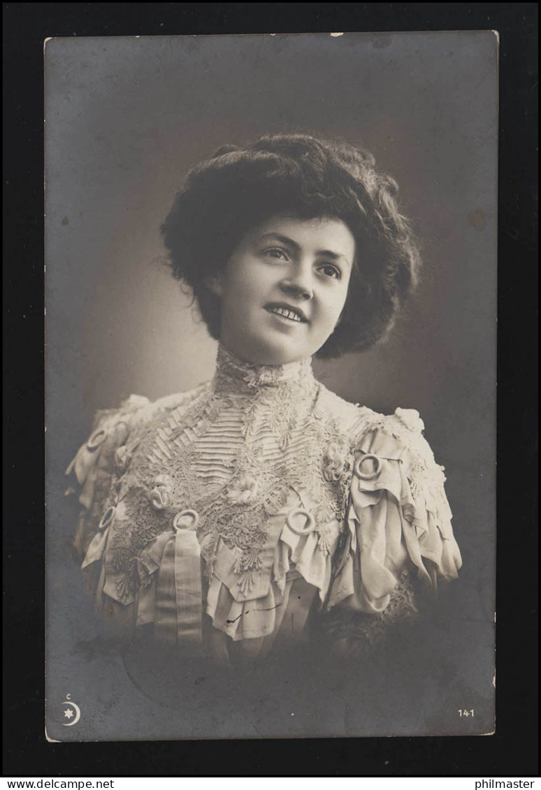Frauen Büste Porträt Junge Frau Locken Lächeln Kragen Bluse, EILENDORF 22.3.1911 - Moda