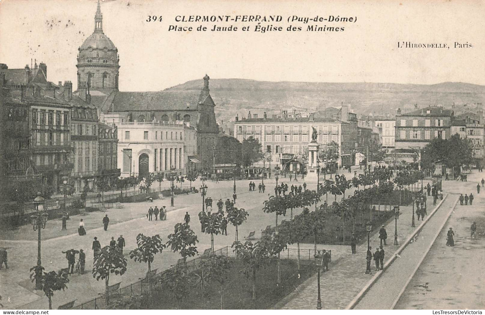 FRANCE - Clermont Ferrand (Puy De Dôme) - Place De Jaude Et L'église Des Minimes - Animé - Carte Postale Ancienne - Clermont Ferrand