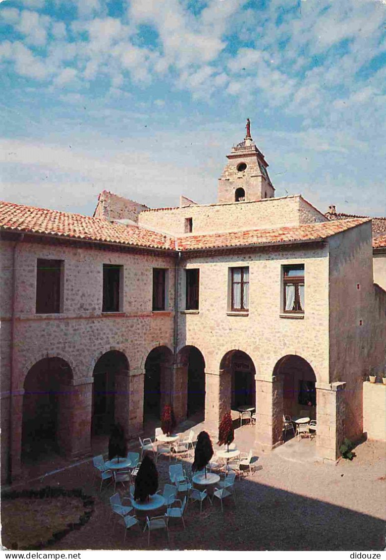 26 - Buis Les Baronnies - Ancien Couvent Des Dominicains - La Cour Du Cloître - CPM - Voir Scans Recto-Verso - Buis-les-Baronnies