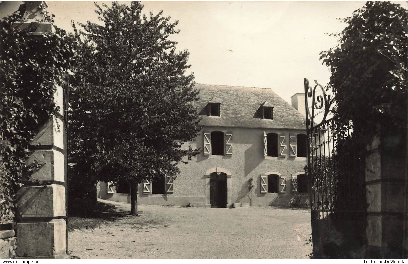 FRANCE - Argenton Château - Portail - Cour - Carte Postale Ancienne - Argenton Chateau