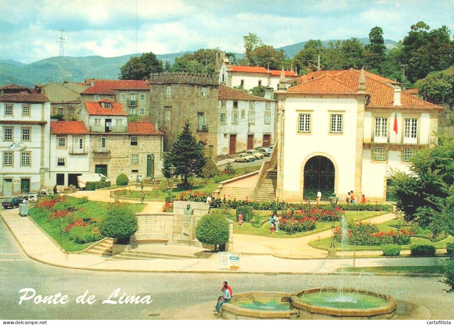 PONTE DE LIMA - Praça Da República  (2 Scans) - Viana Do Castelo