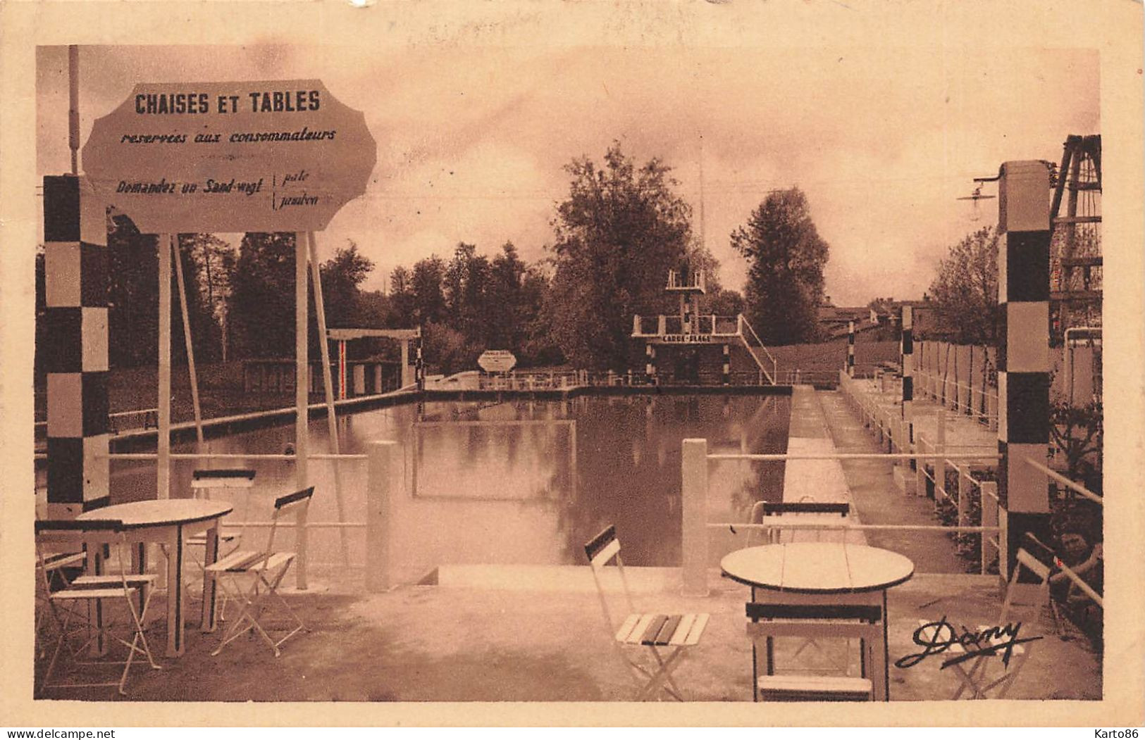 Libourne * La Piscine De La Ville * Carré Plage * Plongeoir - Libourne