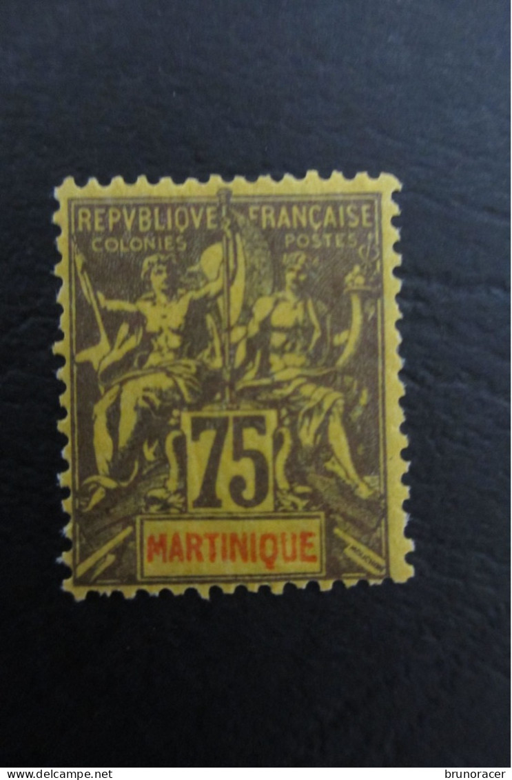 MARTINIQUE TYPE GROUPE N°42 NEUF* TB COTE 40 EUROS VOIR SCANS - Ungebraucht