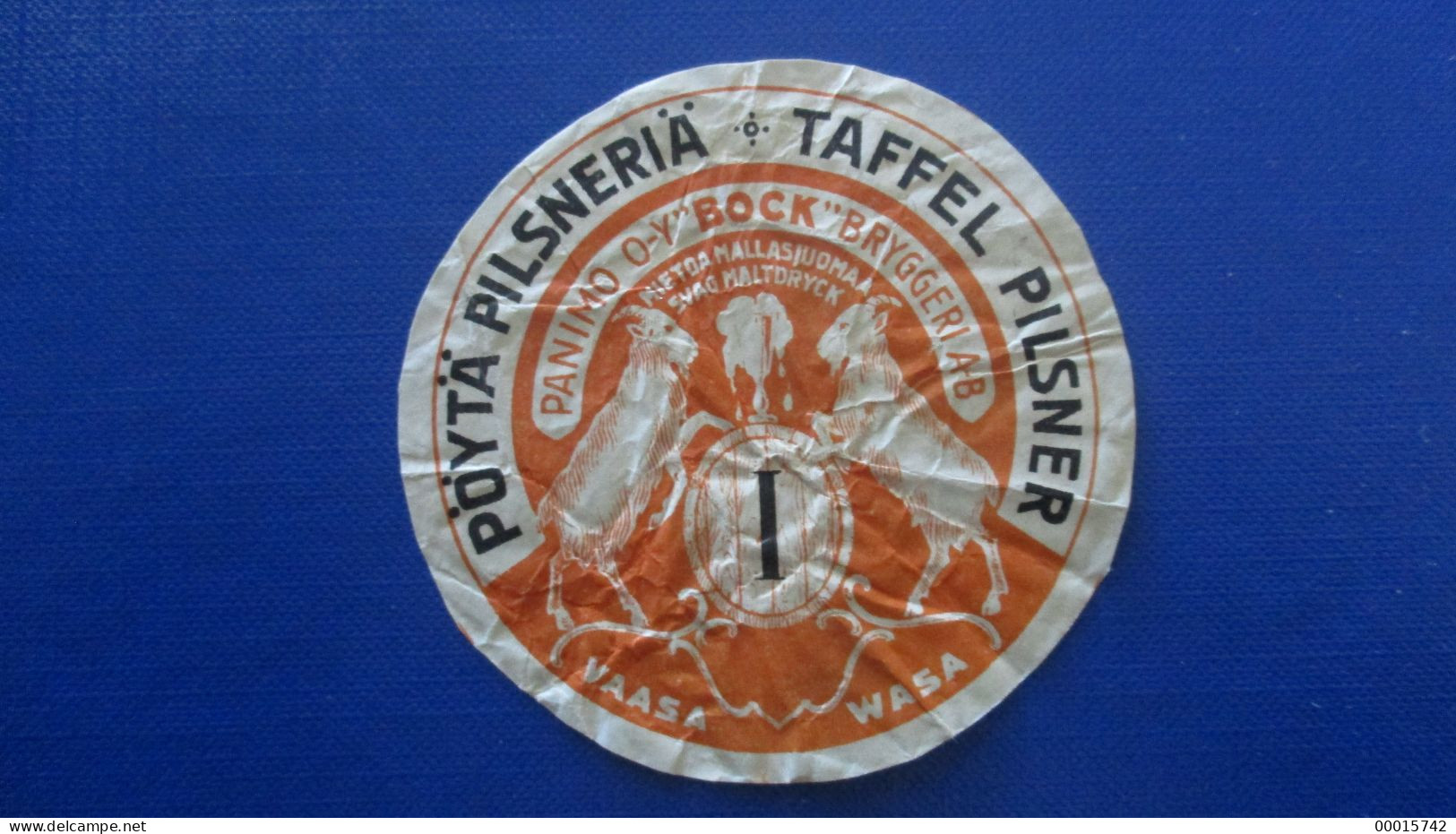 OLD BEER LABEL -  TAFFEL PILSNER  FINLAND D-0475 - Cerveza