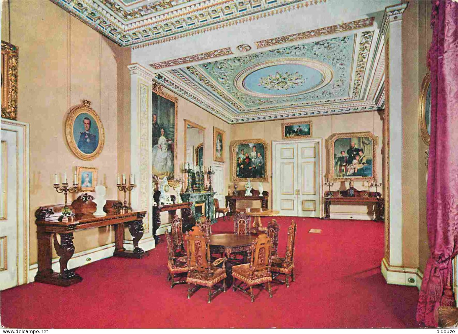 Angleterre - East Cowes - Osborne House - Dining Room - State Apartments - Isle Of Wight - England - Royaume Uni - UK -  - Cowes