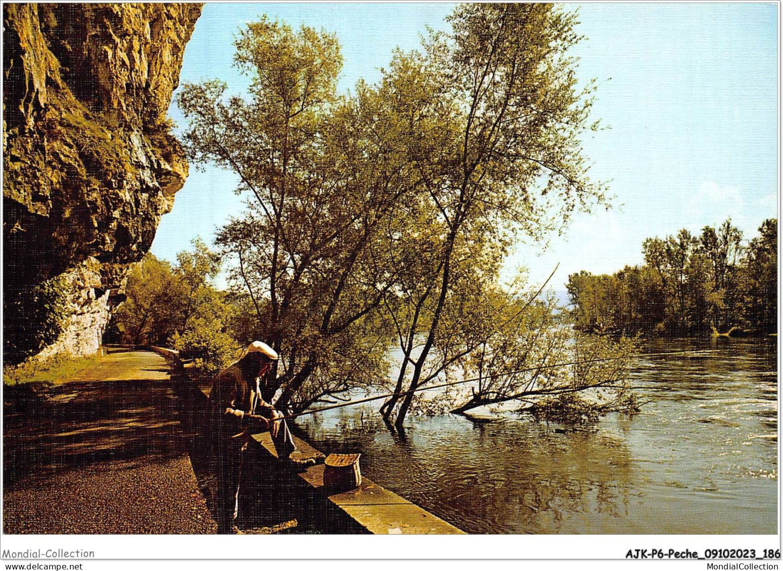 AJKP6-0628 - PECHE - UN BEAU COIN DE PECHE  - Pêche