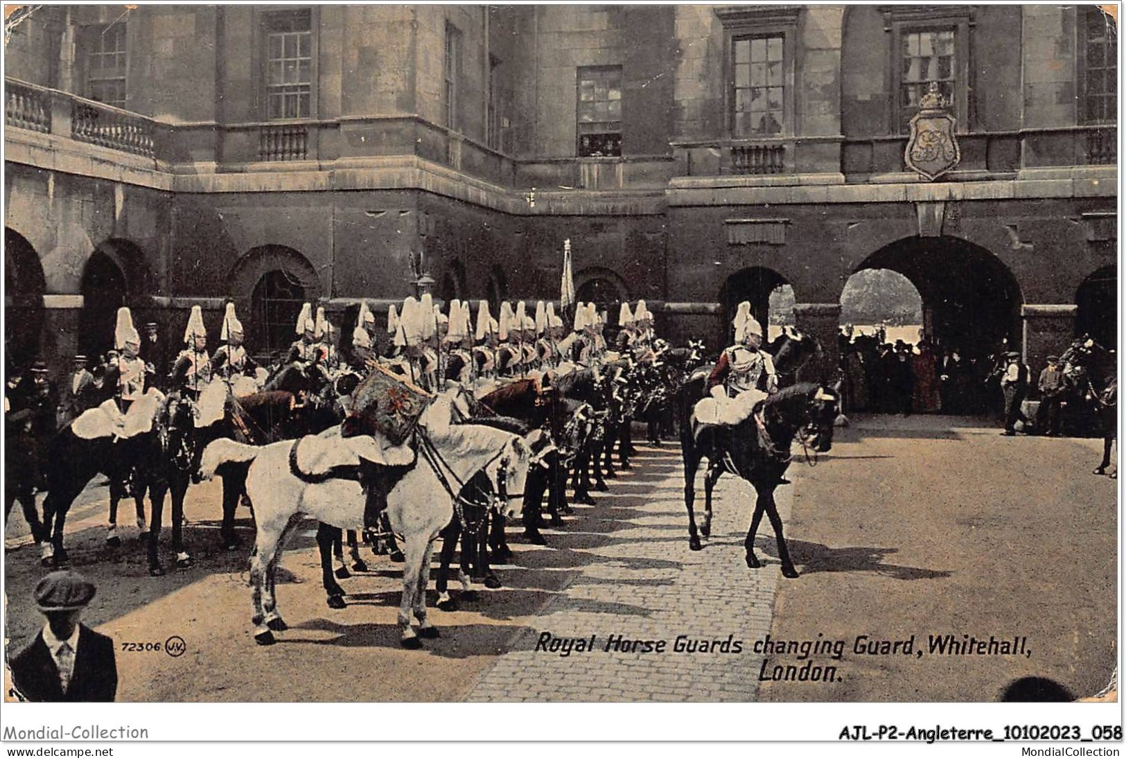 AJLP2-ANGLETERRE-0134 - Royal Horse Guards Changing Guard - Whithall - London - Whitehall