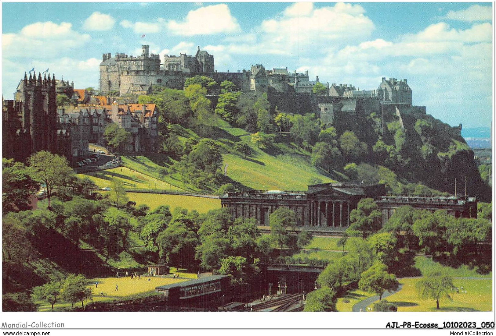 AJLP8-ECOSSE-0673 - The Castle - Edinburgh - Stirlingshire