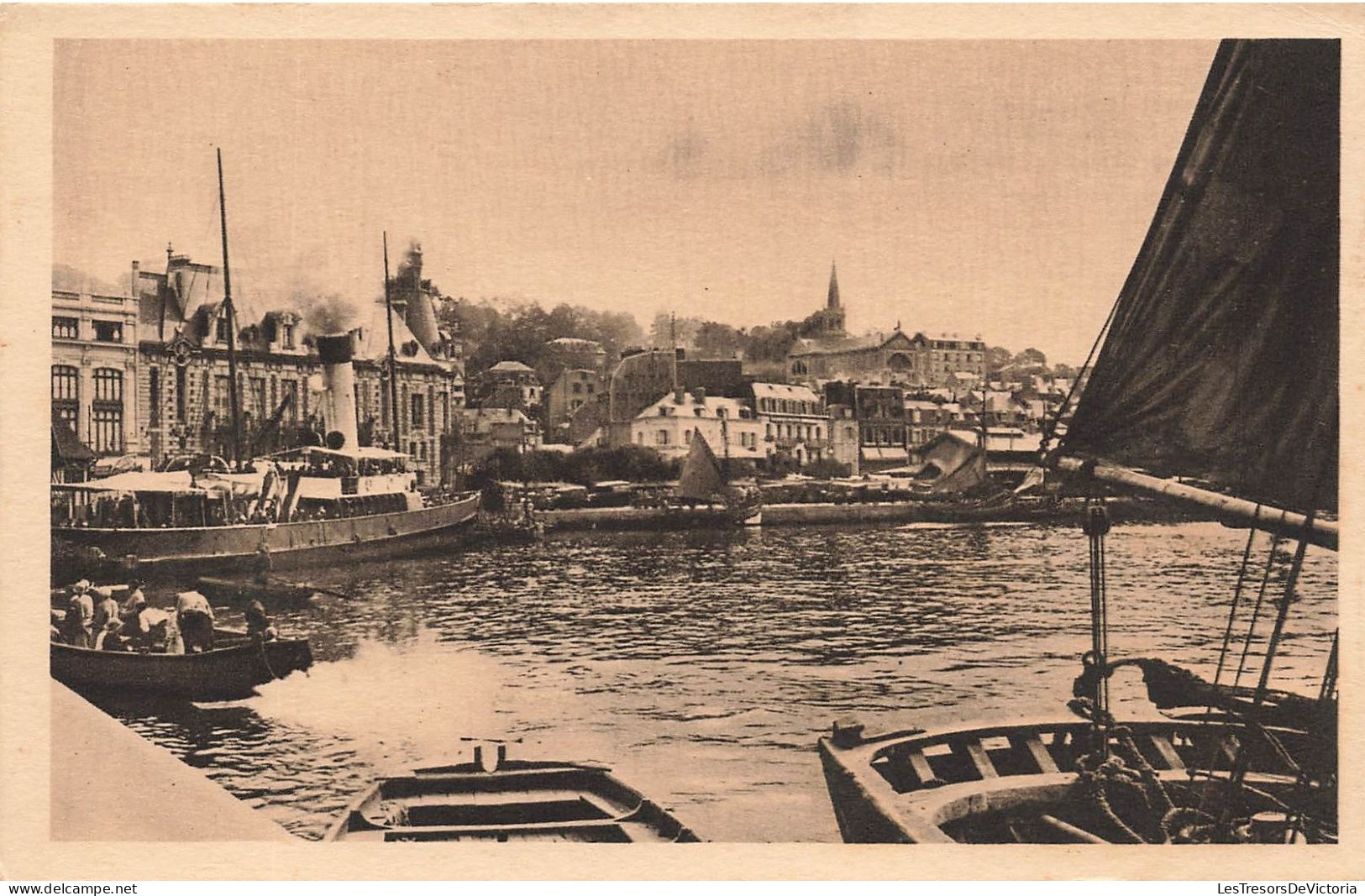 FRANCE - Trouville - La Reine Des Plages - Le Bateau De Trouville Au Havre - Animé - Carte Postale Ancienne - Trouville