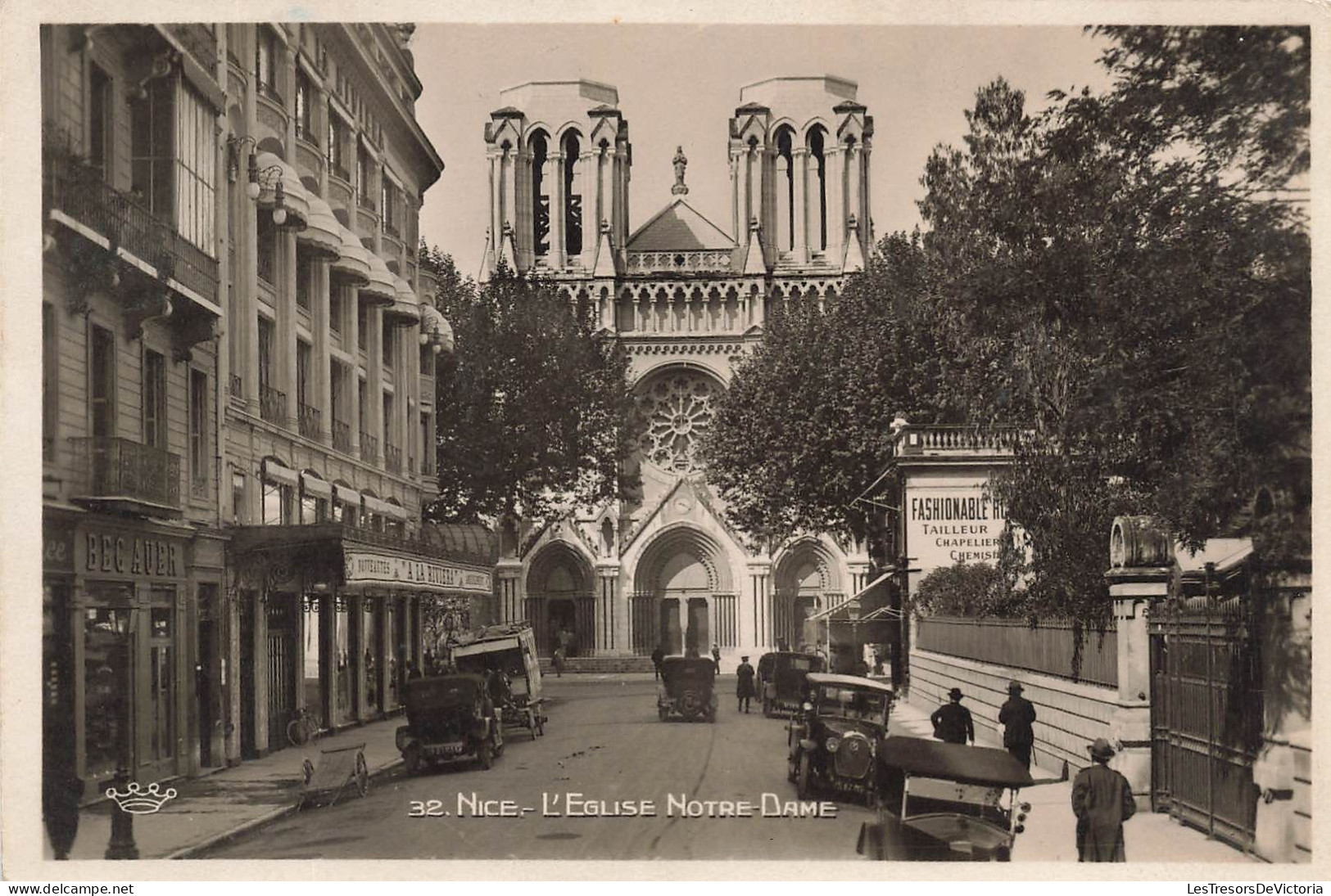 FRANCE - Nice - L'Eglise Notre Dame - Fashionable Tailleur Chapellier - Animé - Carte Postale Ancienne - Monumenti, Edifici