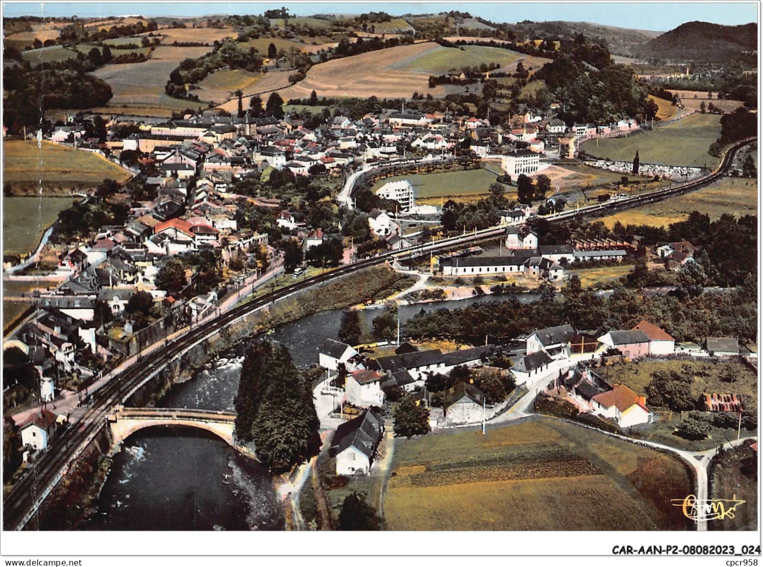 CAR-AANP2-65 CPSM-0100 - ST-PE-DE-BIGORRE - Vue Générale Aérienne - 15x10cm - Saint Pe De Bigorre