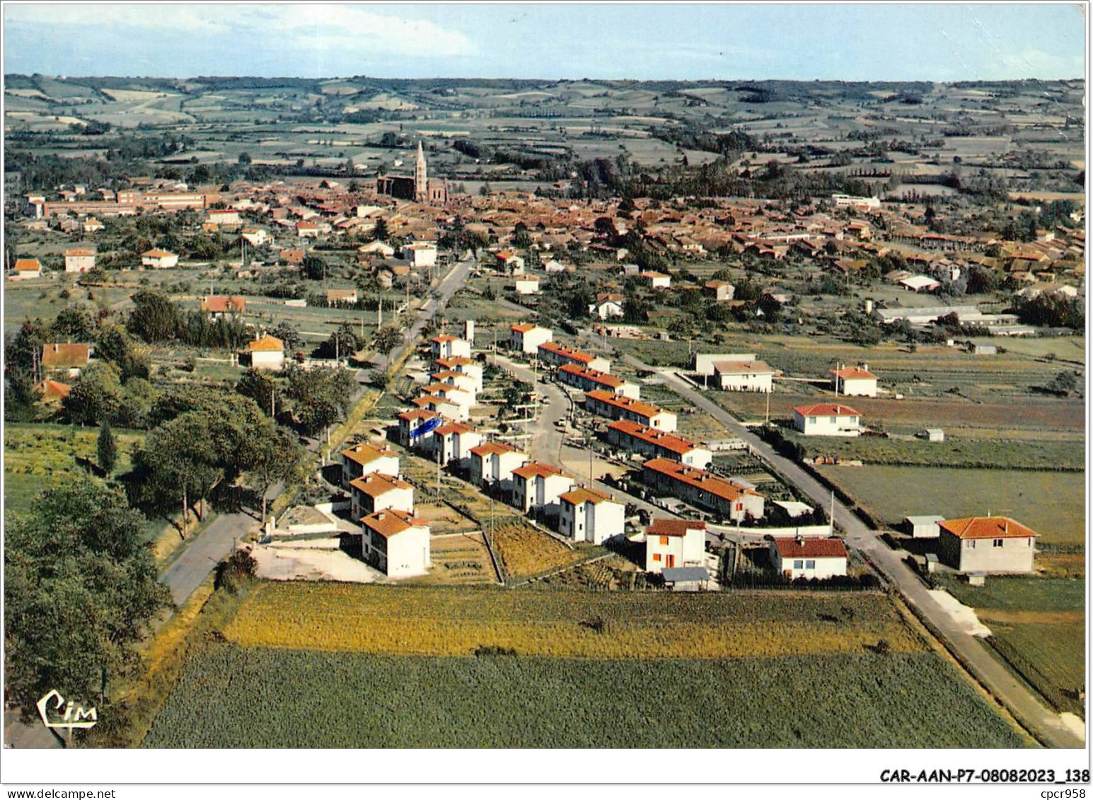 CAR-AANP7-82 CPSM-0622 - BEAUMONT - Vue Aérienne - 15x10cm - Beaumont De Lomagne