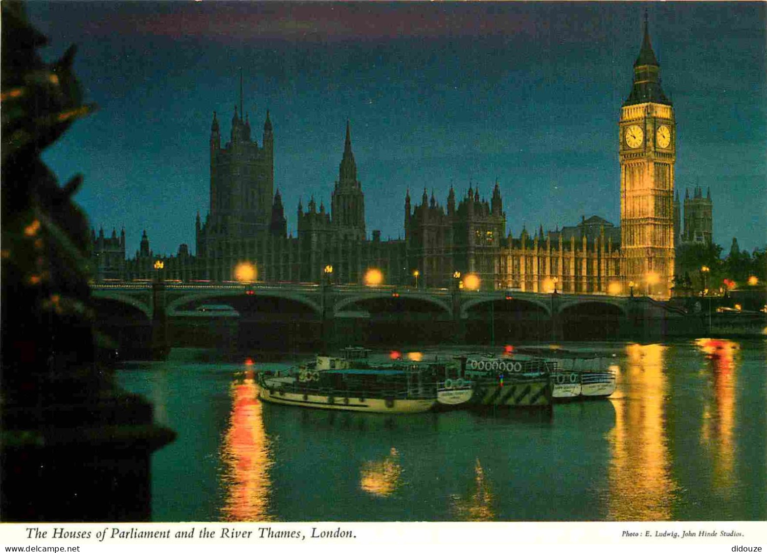 Angleterre - London - Houses Of Parliament - And River Thames - By Night - Bateaux - London - England - Royaume Uni - UK - Houses Of Parliament