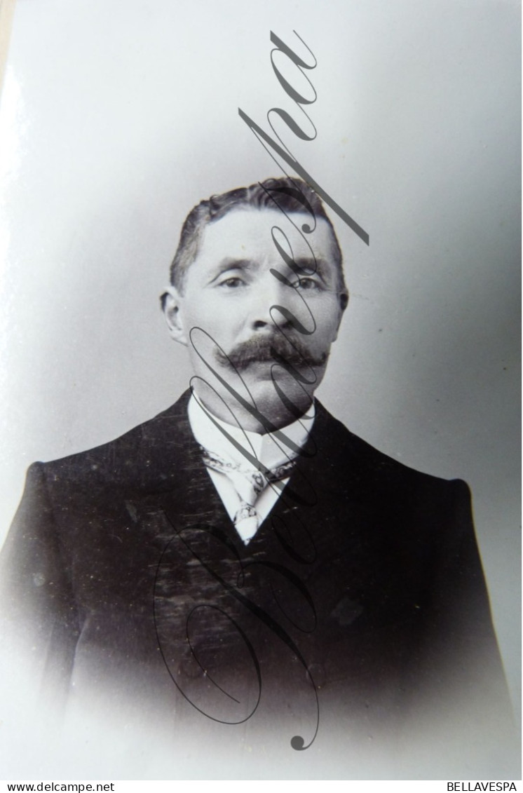 C.D.V Carte De Visite Atelier Studio Portret F.CLAES Antwerpen - Ancianas (antes De 1900)