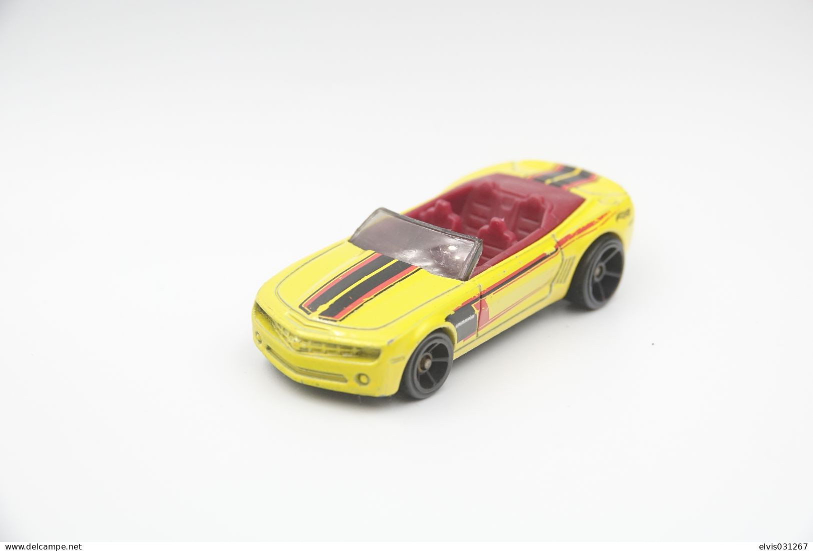 Hot Wheels Mattel Camaro Convertible Concept -  Issued 2017, Scale 1/64 - Matchbox (Lesney)