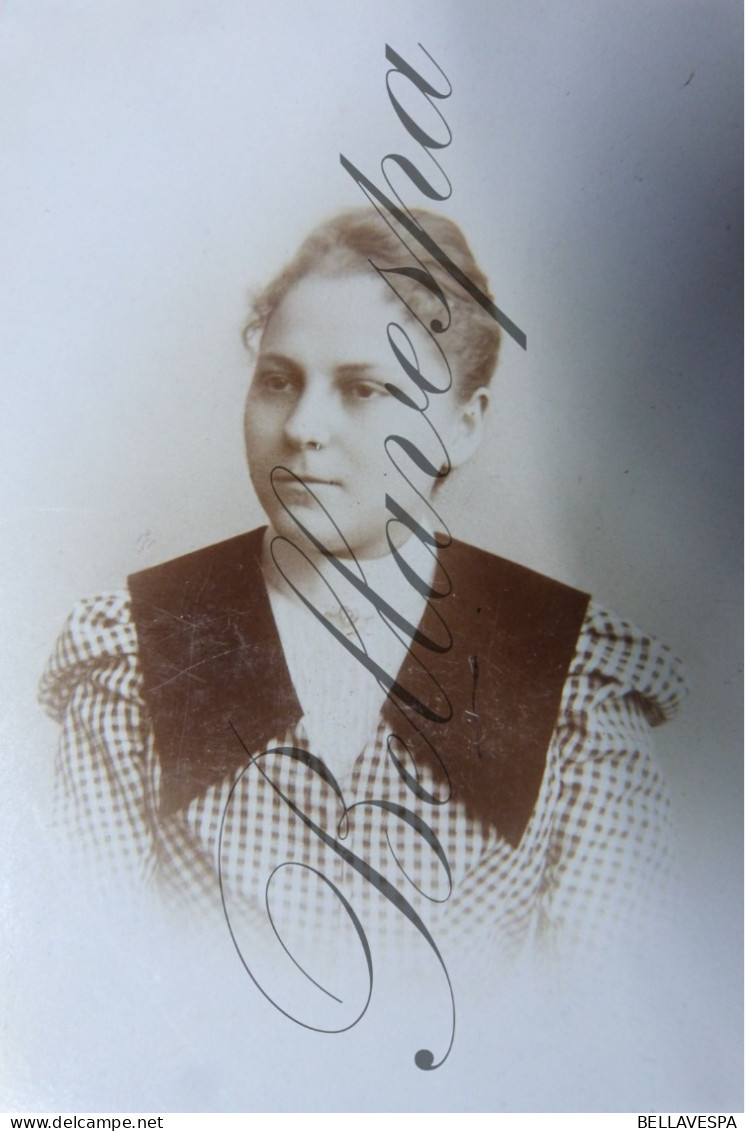 C.D.V Carte De Visite Atelier Studio Portret  A.KILZER Coblenz  1899 Agnes NAPP ? - Ancianas (antes De 1900)