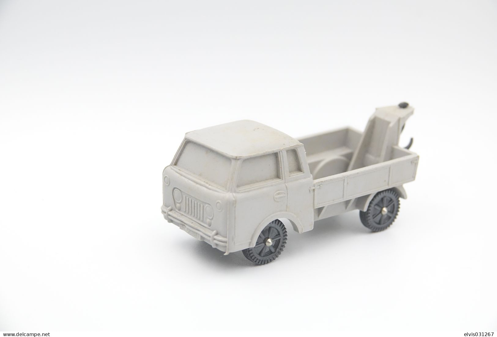 Vintage VINYL TOY CAR : Maker NP Norddeutsche Plastic - JEEP TOW TRUCK - 9cm - GERMANY - 1960 - Rubber - Altri & Non Classificati