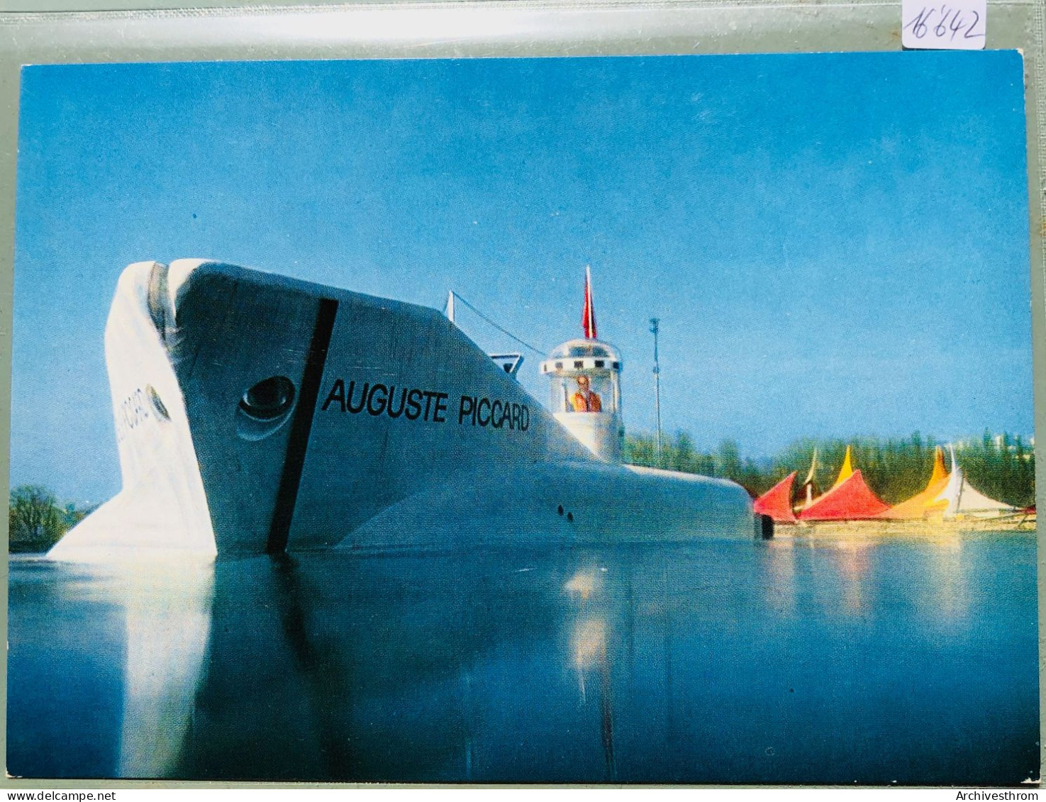 Lausanne : Le Sous-marin Mésoscaphe Auguste-Piccard Avant Plongée En été 1964 Devant Le Port De Vidy (16'642) - Unterseeboote