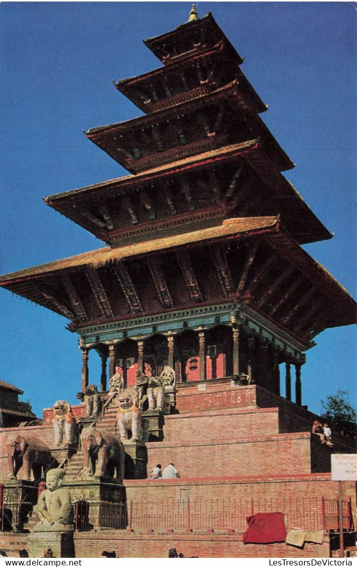 NEPAL - Bhaktapur - Temple - Colorisé - Carte Postale - Nepal