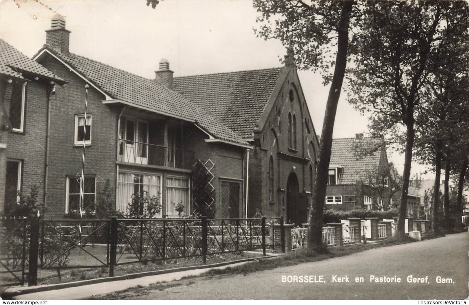 PAYS BAS - Borssele - Kerk En Pastorie Geref - Carte Postale Ancienne - Andere & Zonder Classificatie