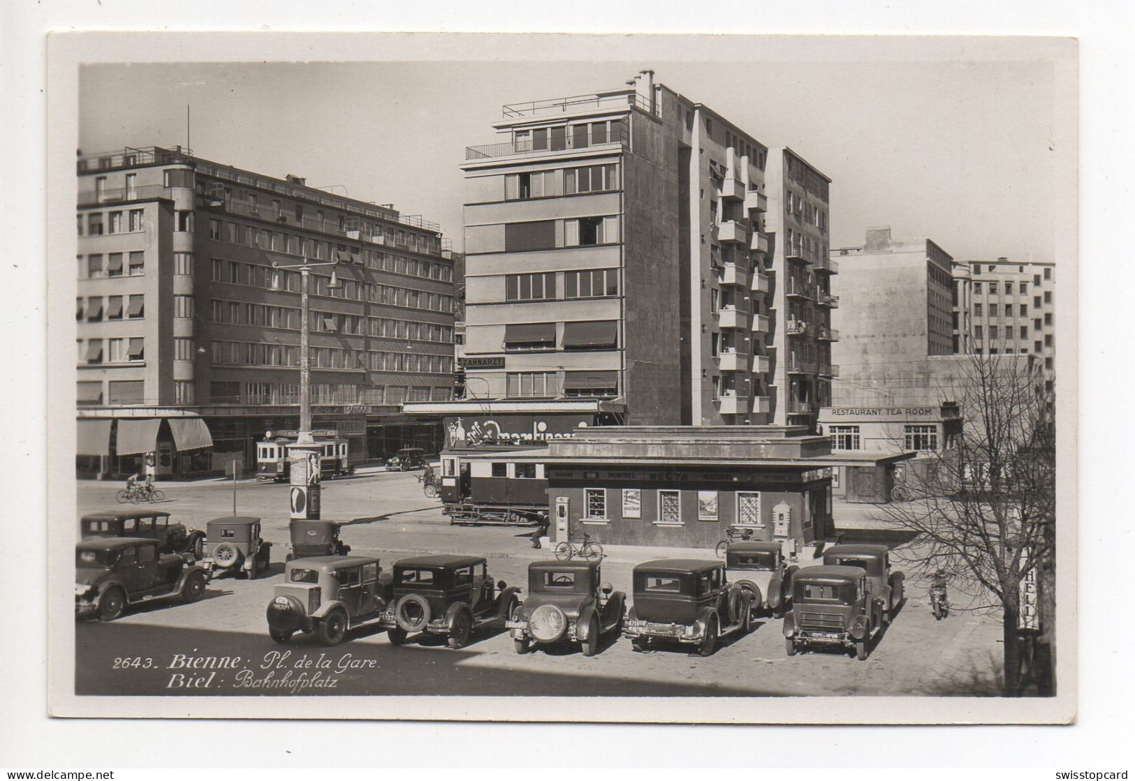 BIENNE Place De La Gare, Tramway, Oldtimer, Auto - Bienne