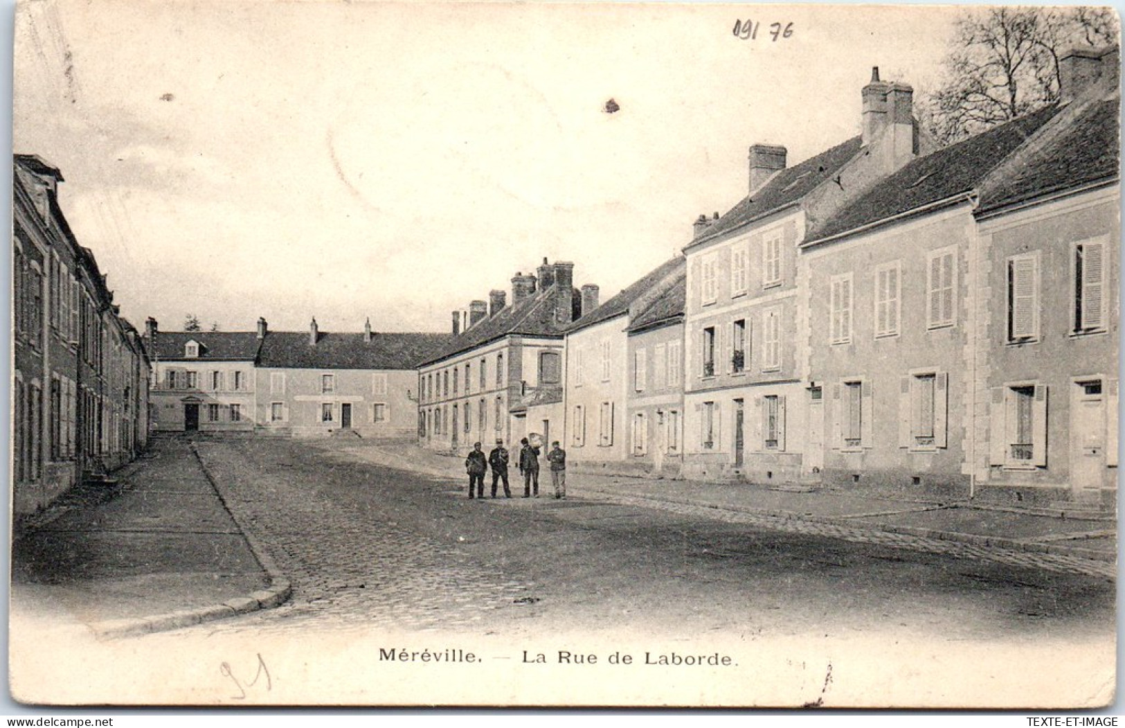 91 MEREVILLE - La Rue De Laborde. - Mereville