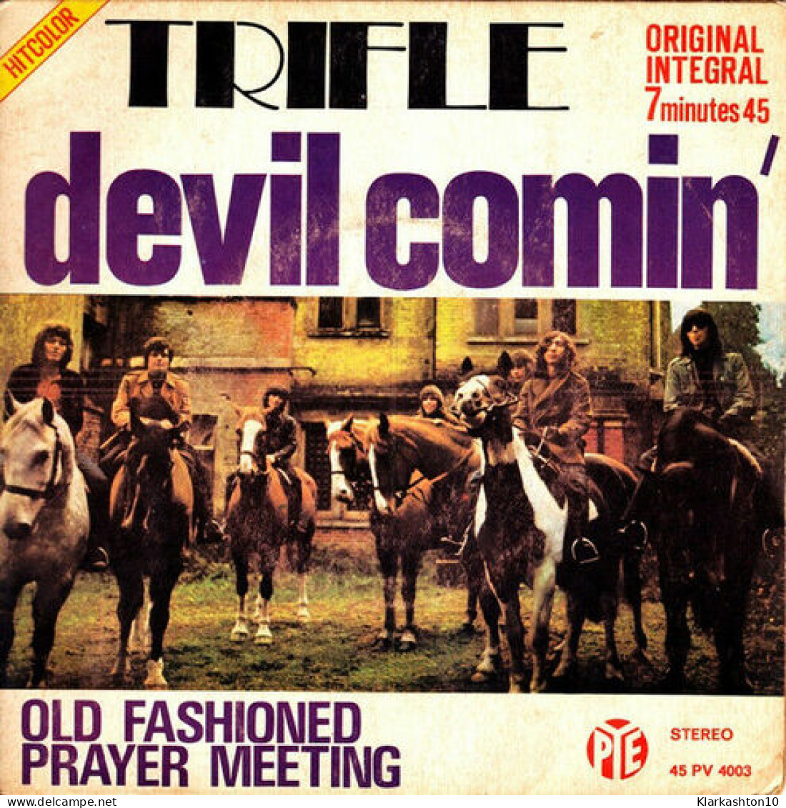 Devil Comin' - Zonder Classificatie