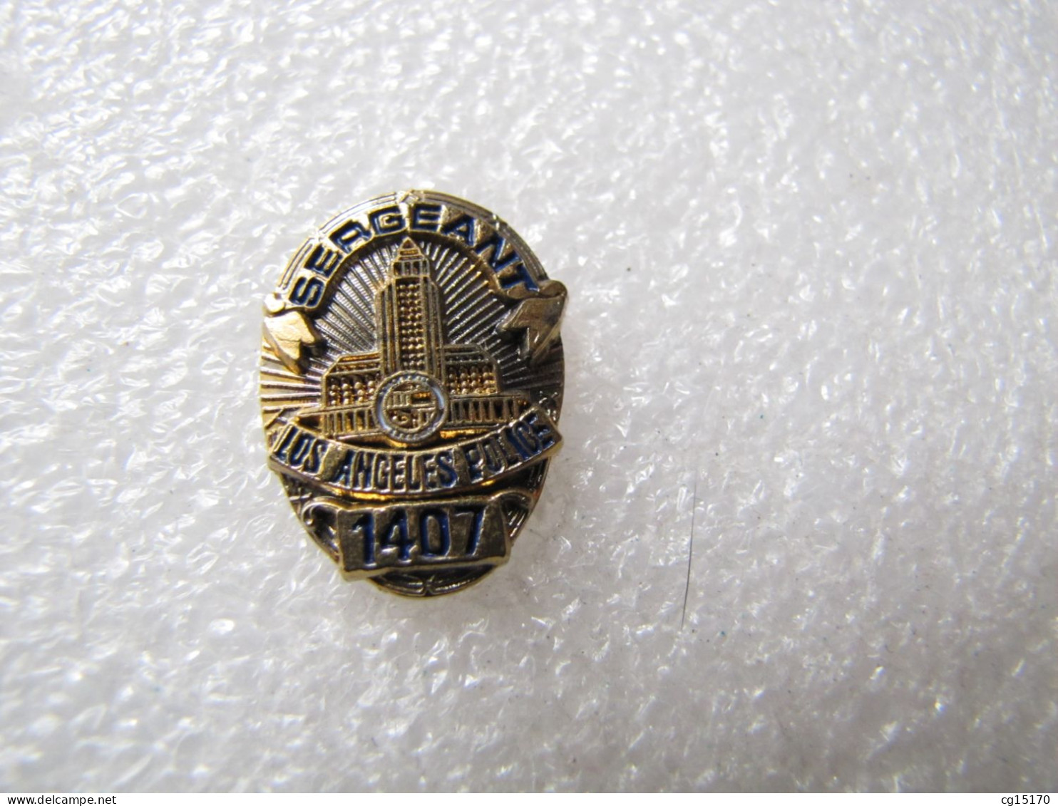 PIN'S    LOS ANGELES  POLICE  SERGEANT - Policia