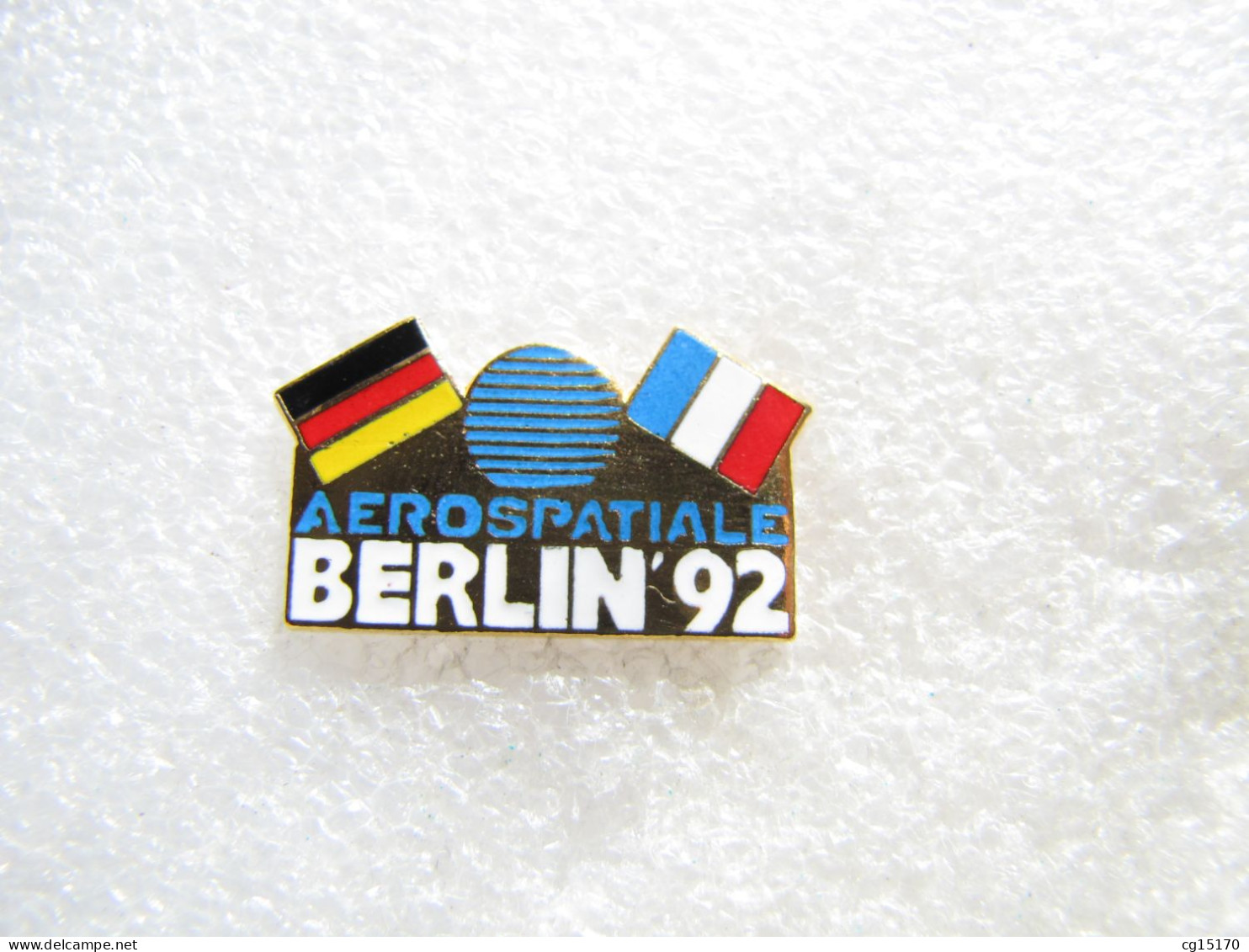 PIN'S   AÉROSPATIALE   BERLIN 92   Email Grand Feu - Ruimtevaart