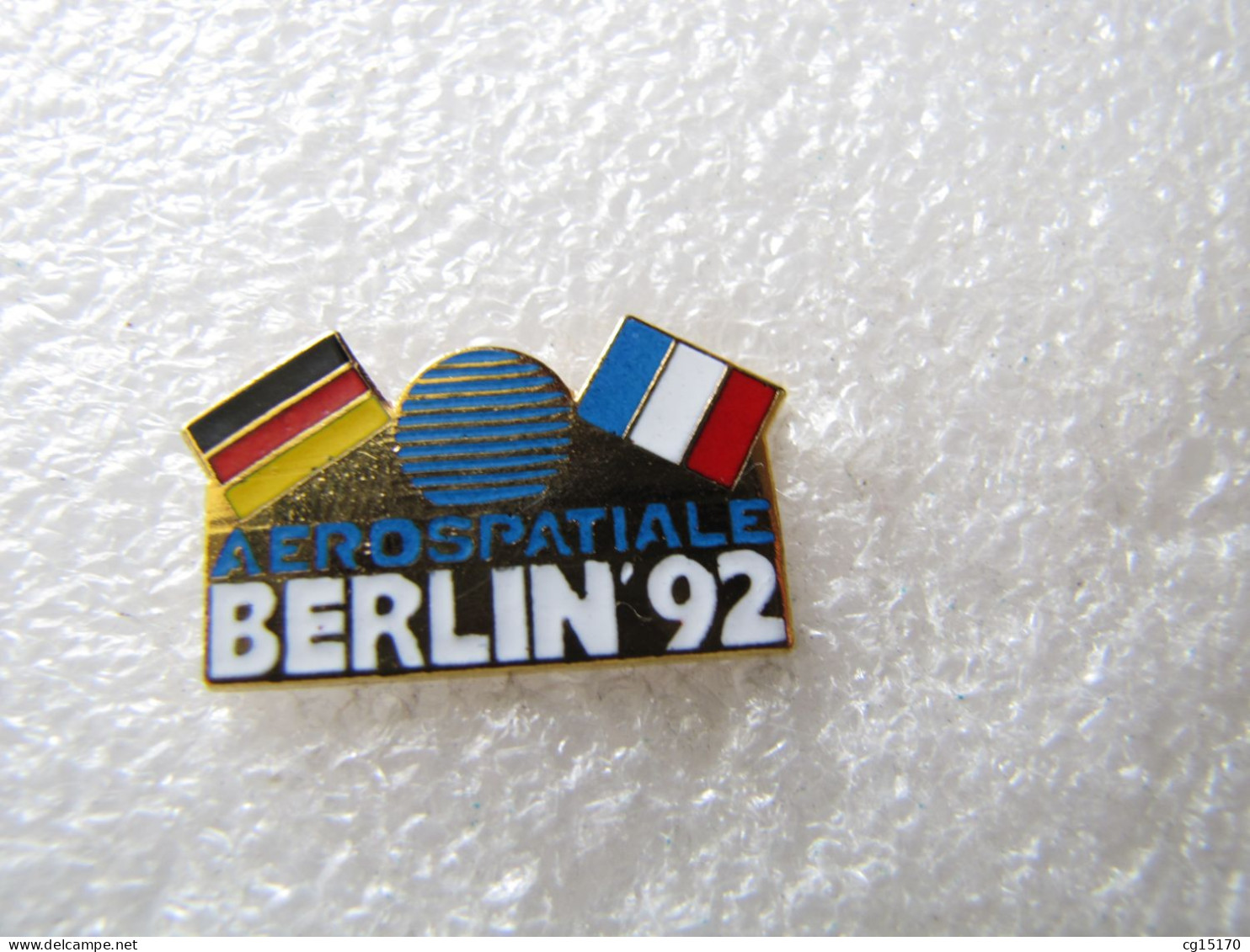 PIN'S   AÉROSPATIALE   BERLIN 92   Email Grand Feu - Space